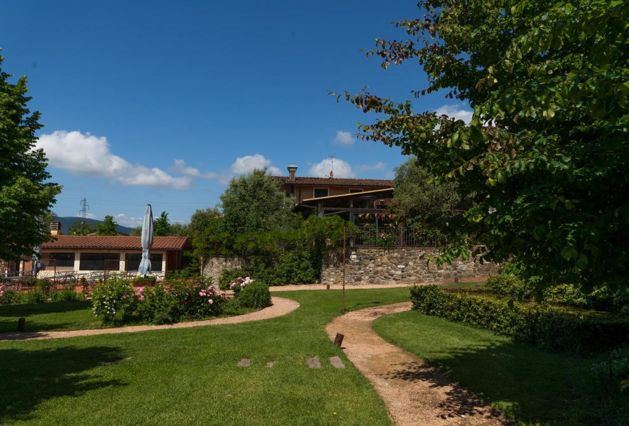 Locanda La Valle Castelnuovo Magra Bagian luar foto