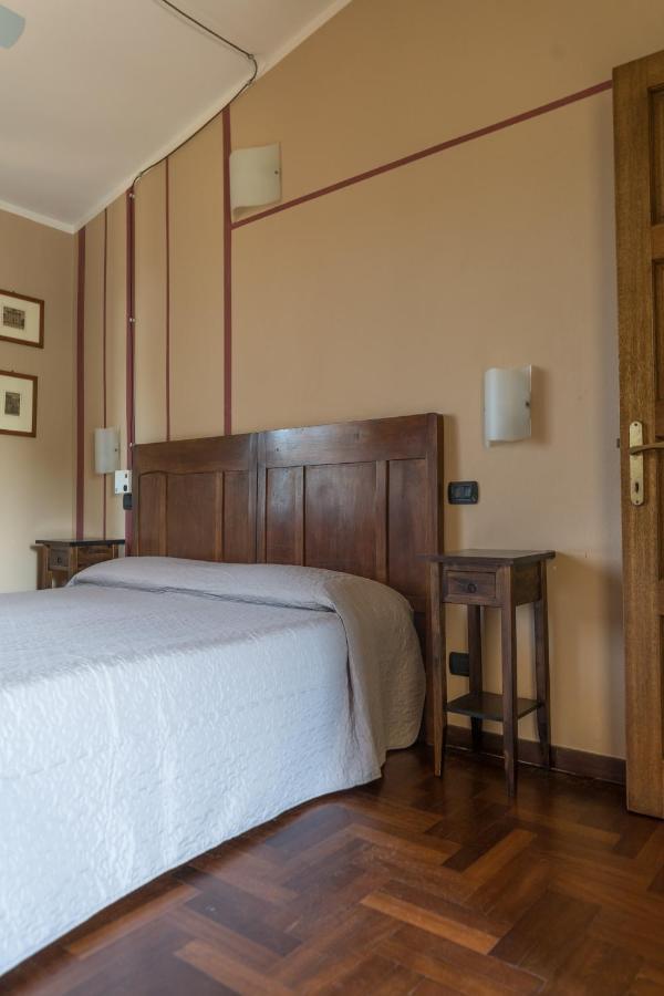 Locanda La Valle Castelnuovo Magra Bagian luar foto